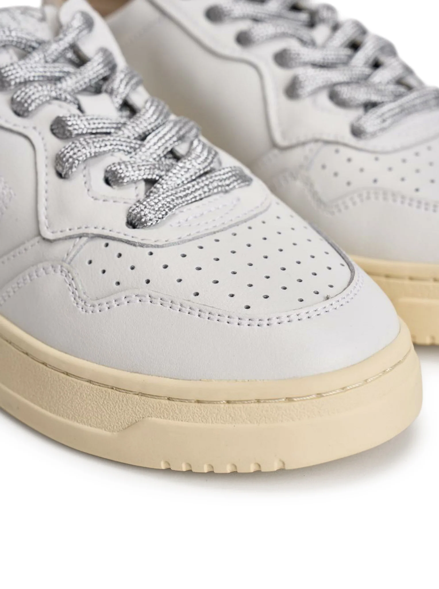 MEDALIST LOW SNEAKERS IN WHITE LEATHER WITH SILVER LUREX DETAILS - Image 7