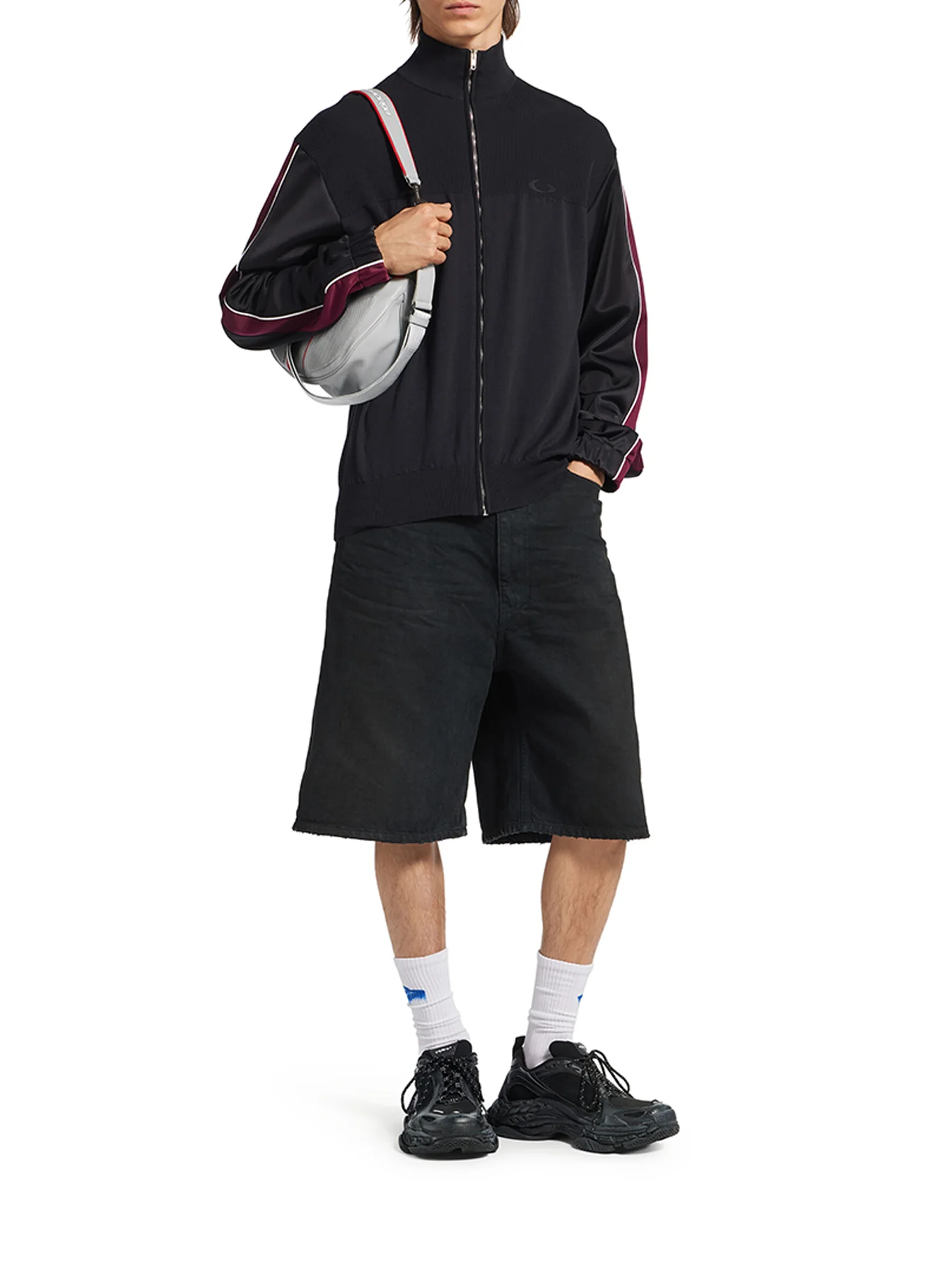 TRIPLE S 2 SNEAKER IN BLACK/DARK GREY - Image 2