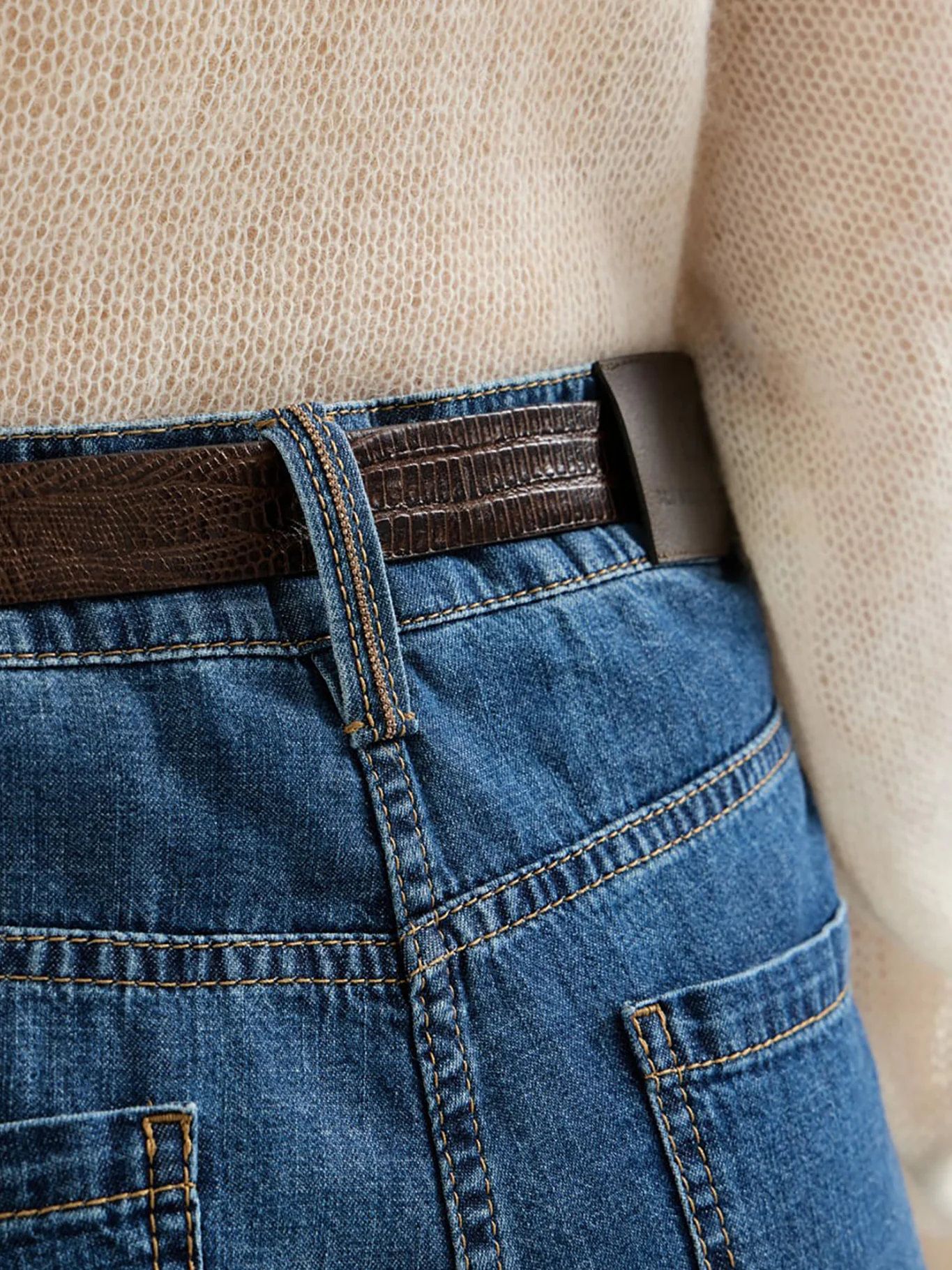 BAGGY LIGHTWEIGHT DENIM TROUSERS WITH FURNITURE - Image 5