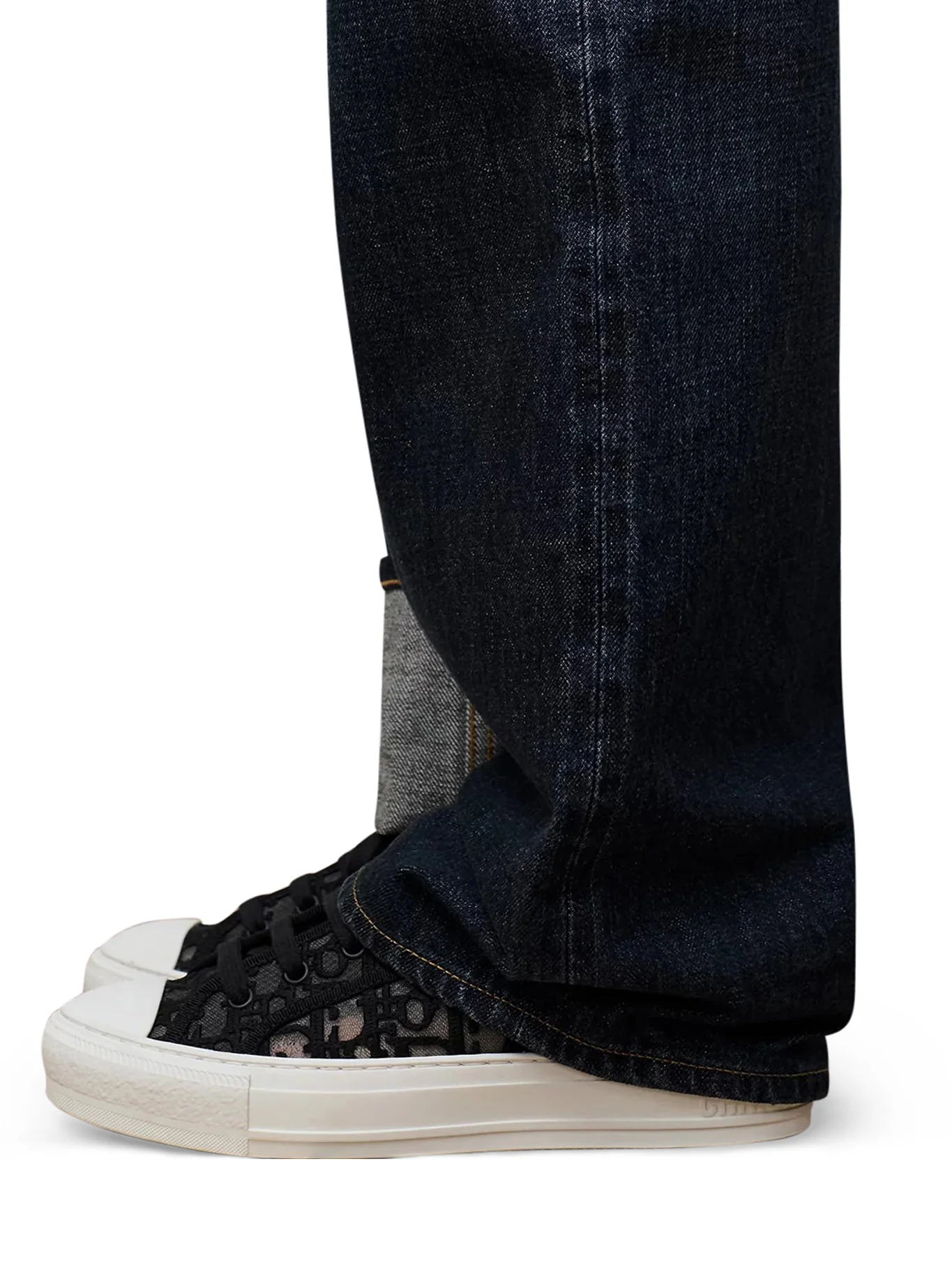 WALK`N`DIOR MESH SNEAKER WITH OBLIQUE EMBROIDERY - Image 2