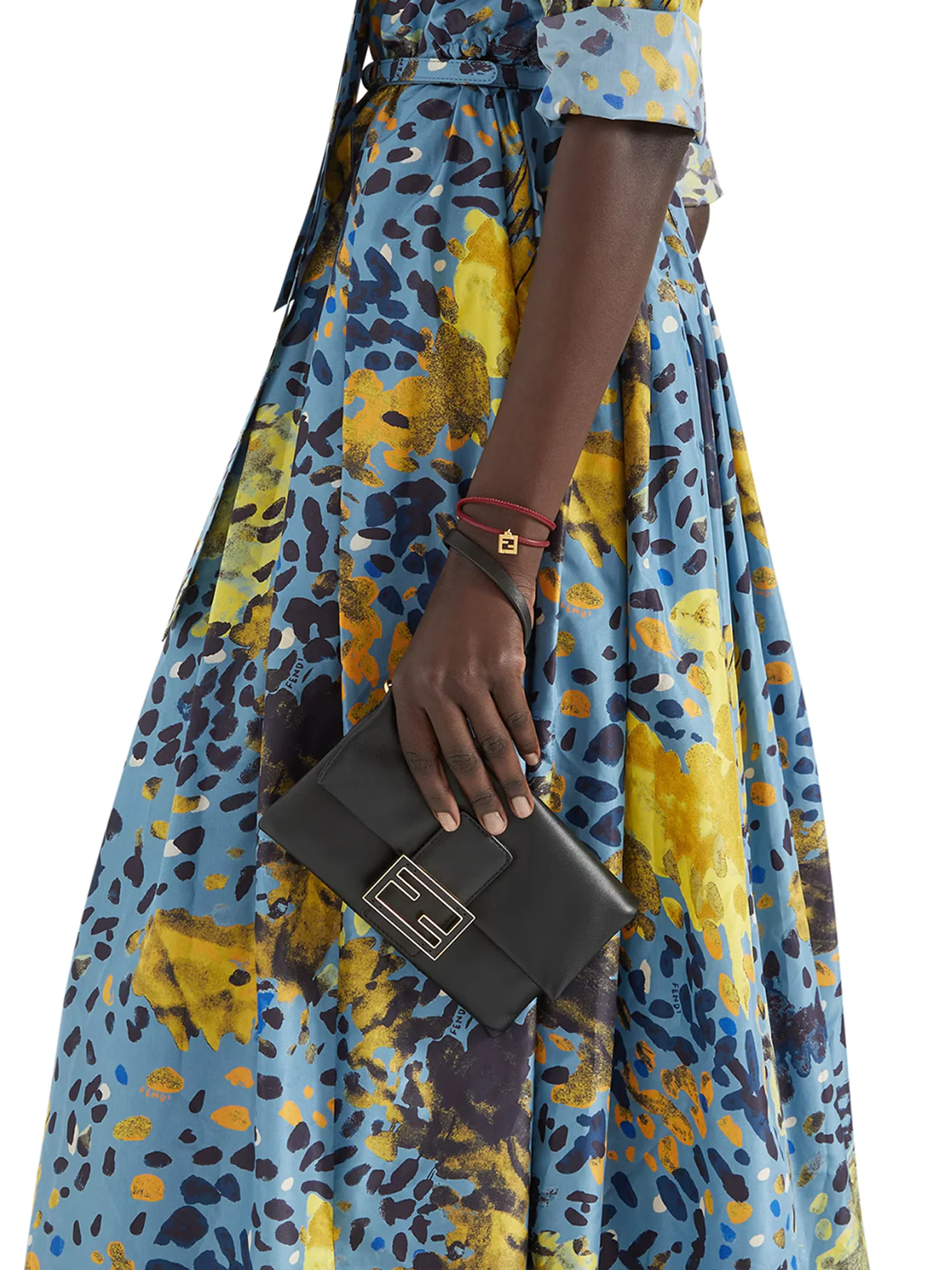 NAPPA LEATHER BAGUETTE MOM POUCH - Image 2