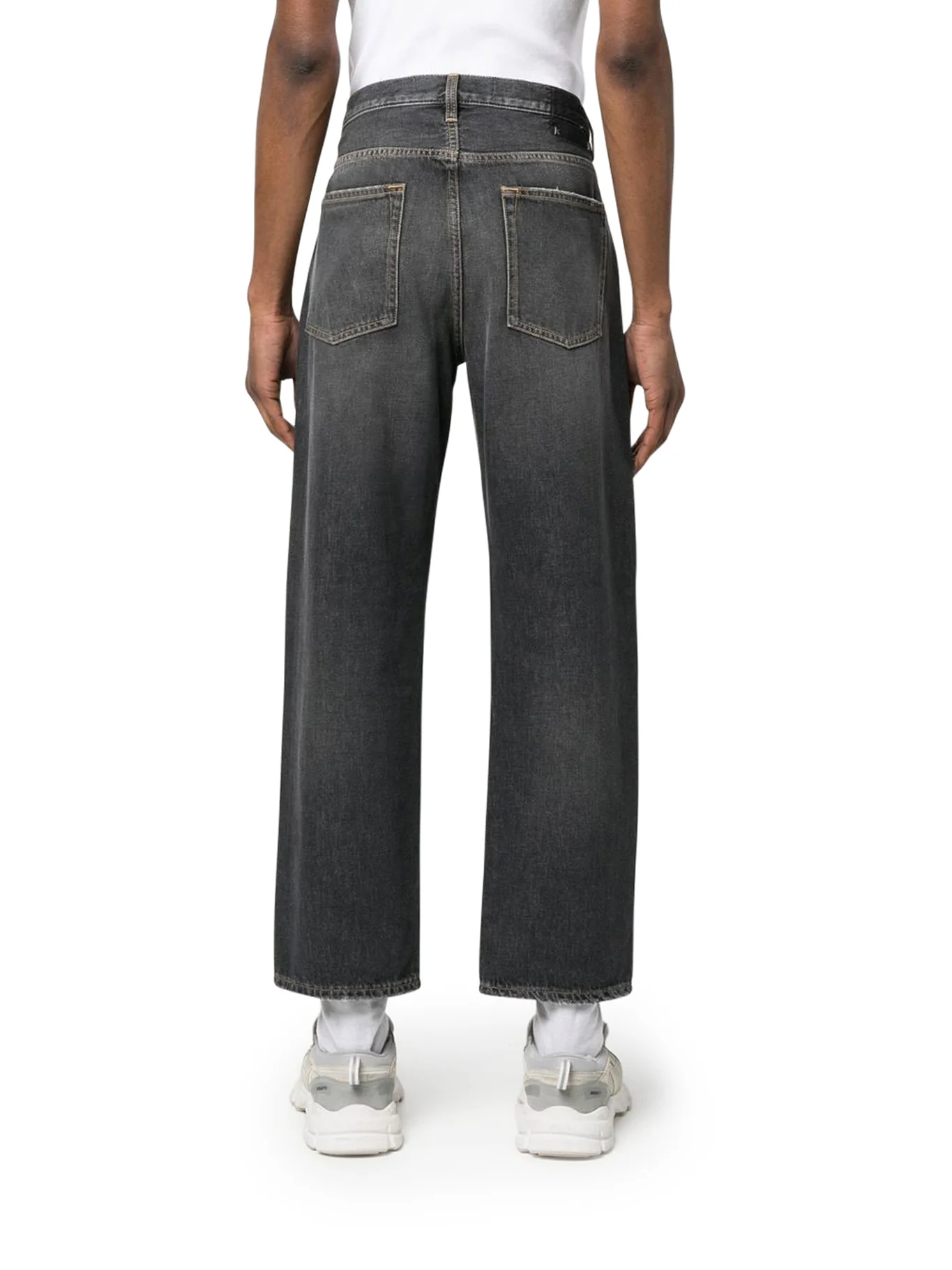 JEANS WITH A STONEWASHED EFFECT - Image 4