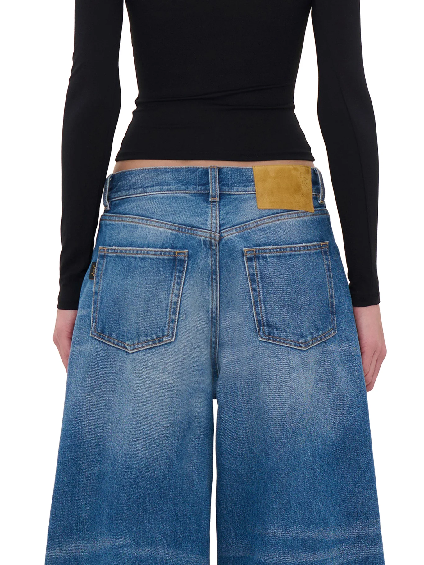 BETHANY FLUID DENIM JEANS WITH A BOYFRIEND FIT - Image 5
