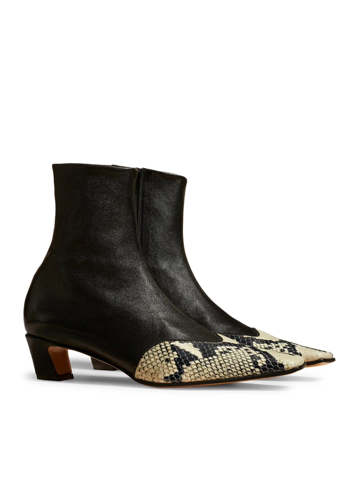 NEVADA STRETCH LOW BOOT - Image 3