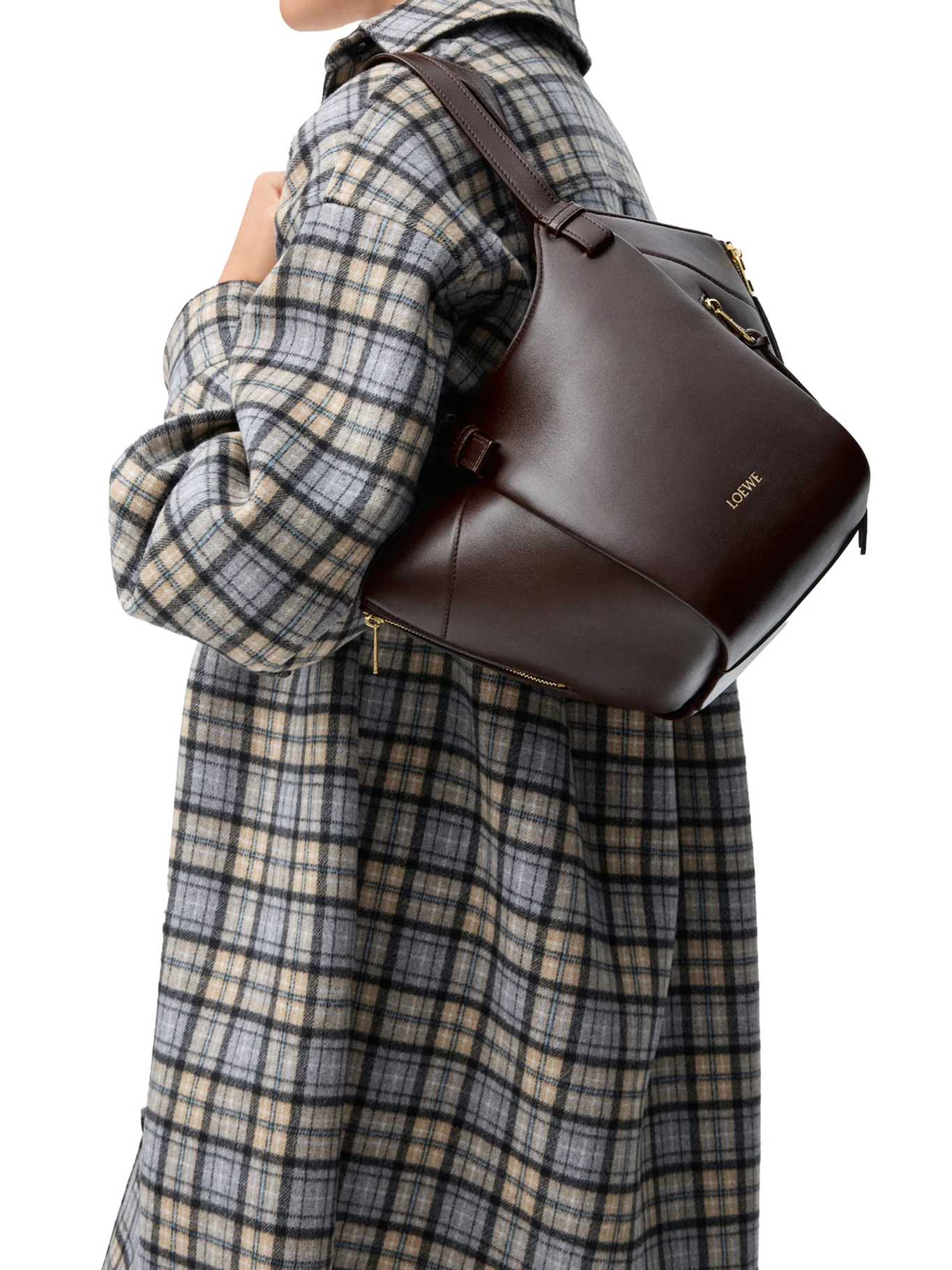 CLASSIC CALFSKIN HAMMOCK FLIP BAG - Image 2