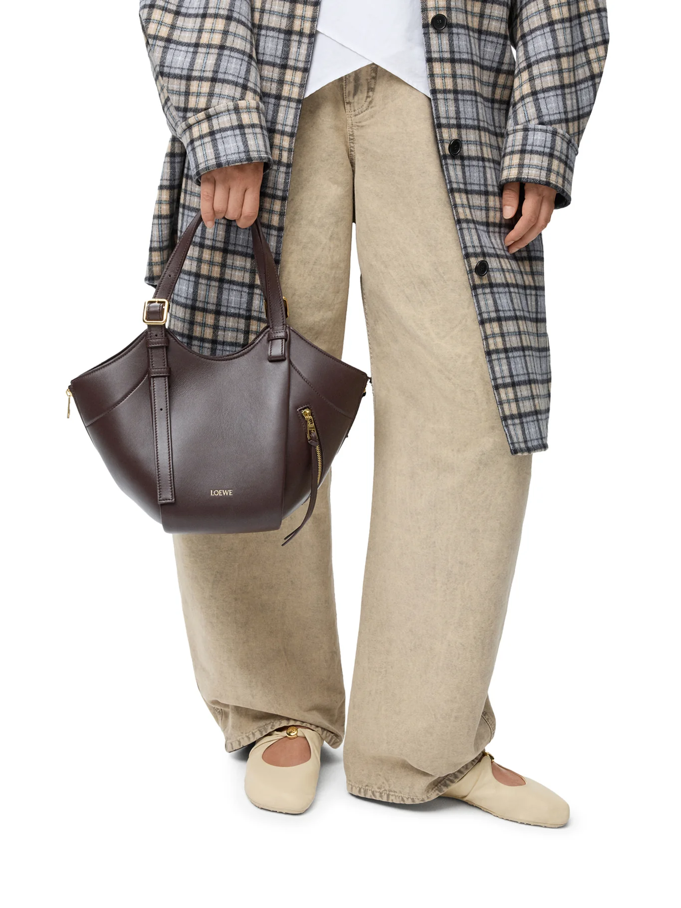 CLASSIC CALFSKIN HAMMOCK FLIP BAG - Image 3