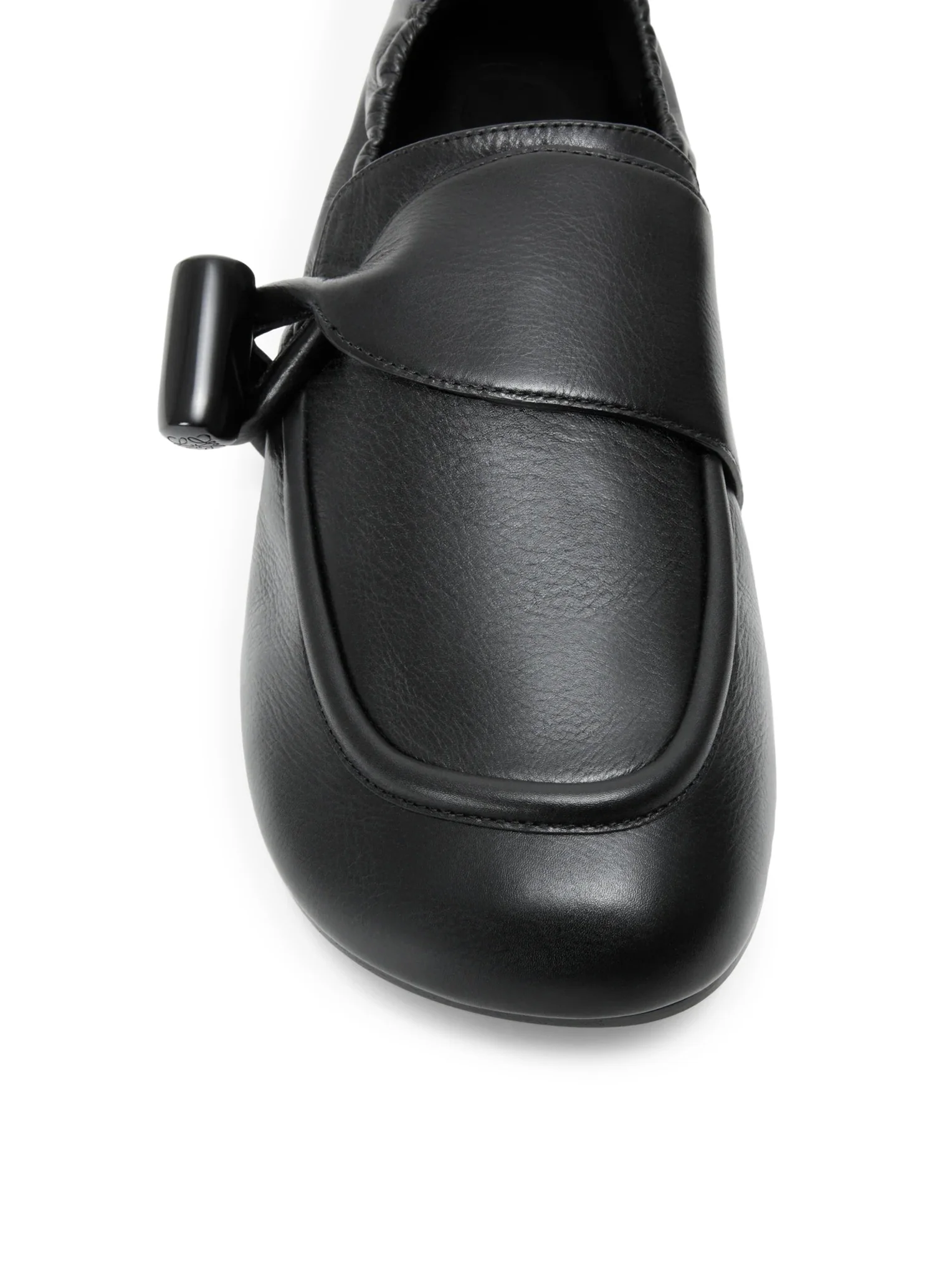 TOGGLE MOCCASIN IN SMOOTH AND POLISHED CALFSKIN - Image 5