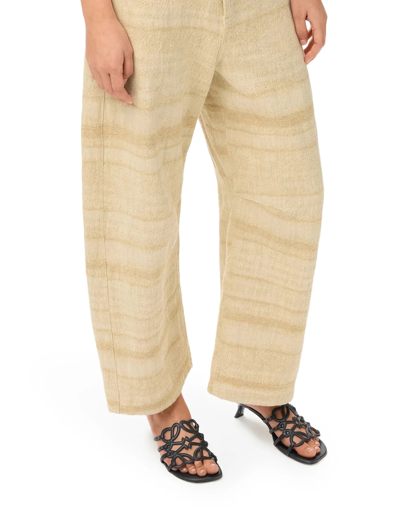PETAL ANAGRAM SLIDE IN SOFT CALFSKIN - Image 2
