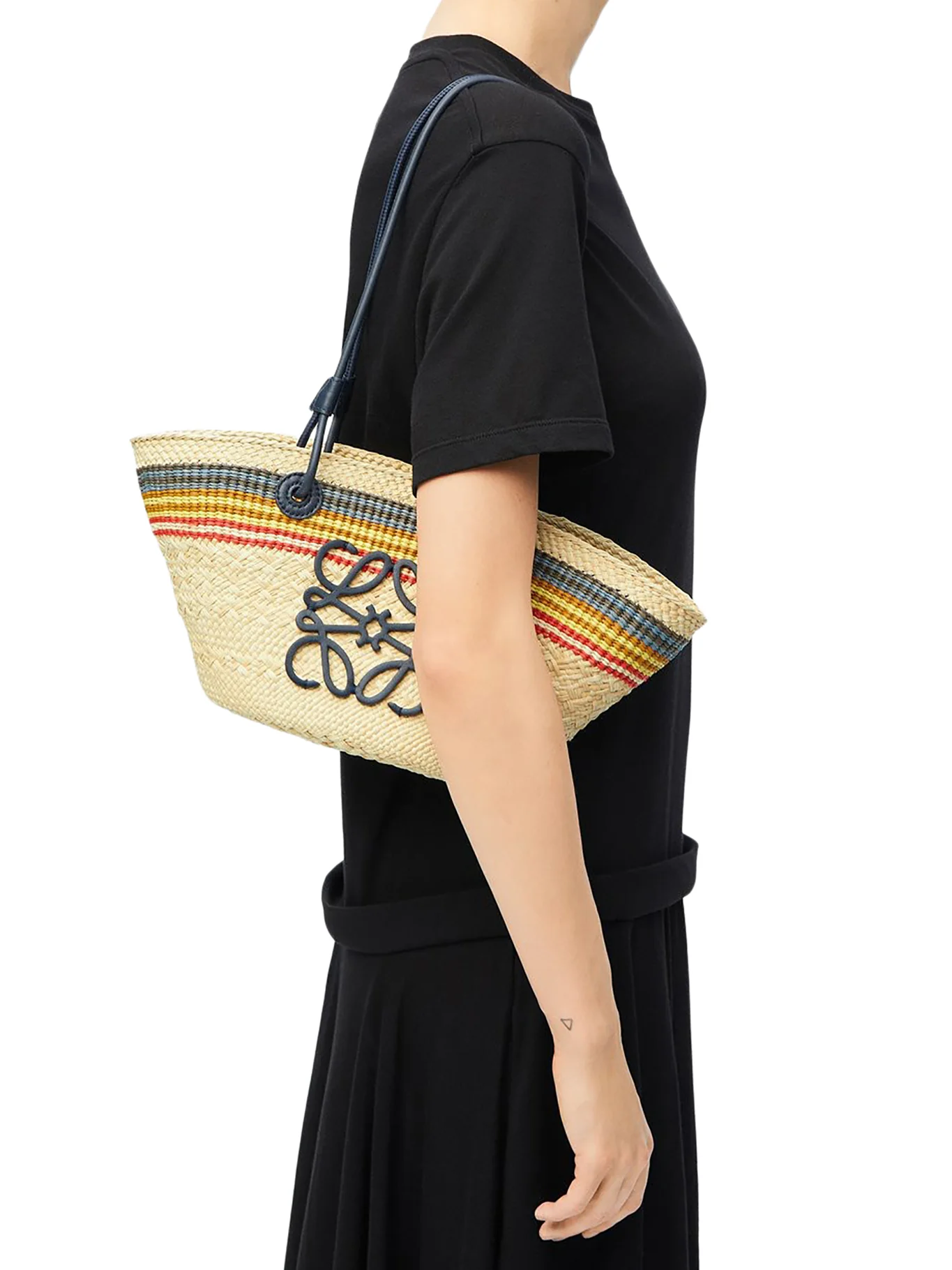 ANAGRAM SMALL BASKET BAG IN IRACA PALM AND CALFSKIN - Image 3
