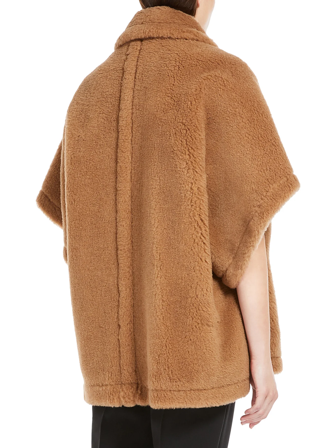TEDDY FABRIC CAPE - Image 4