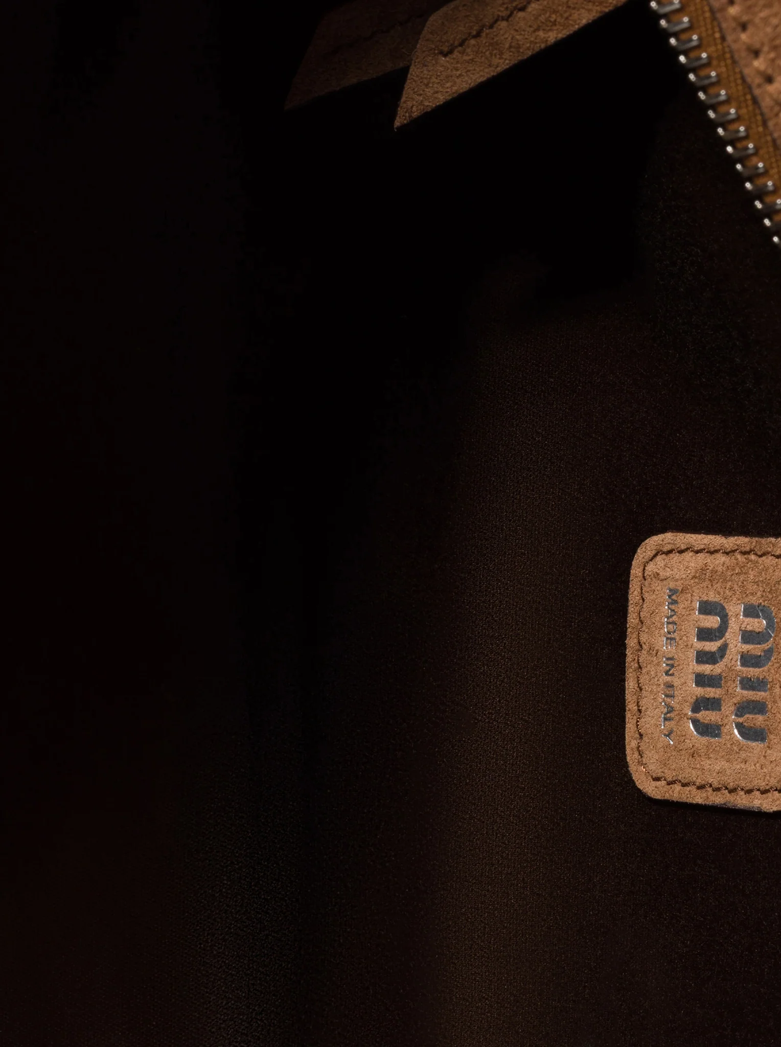 UTILITAIRE SHOULDER BAG IN SUEDE LEATHER - Image 8