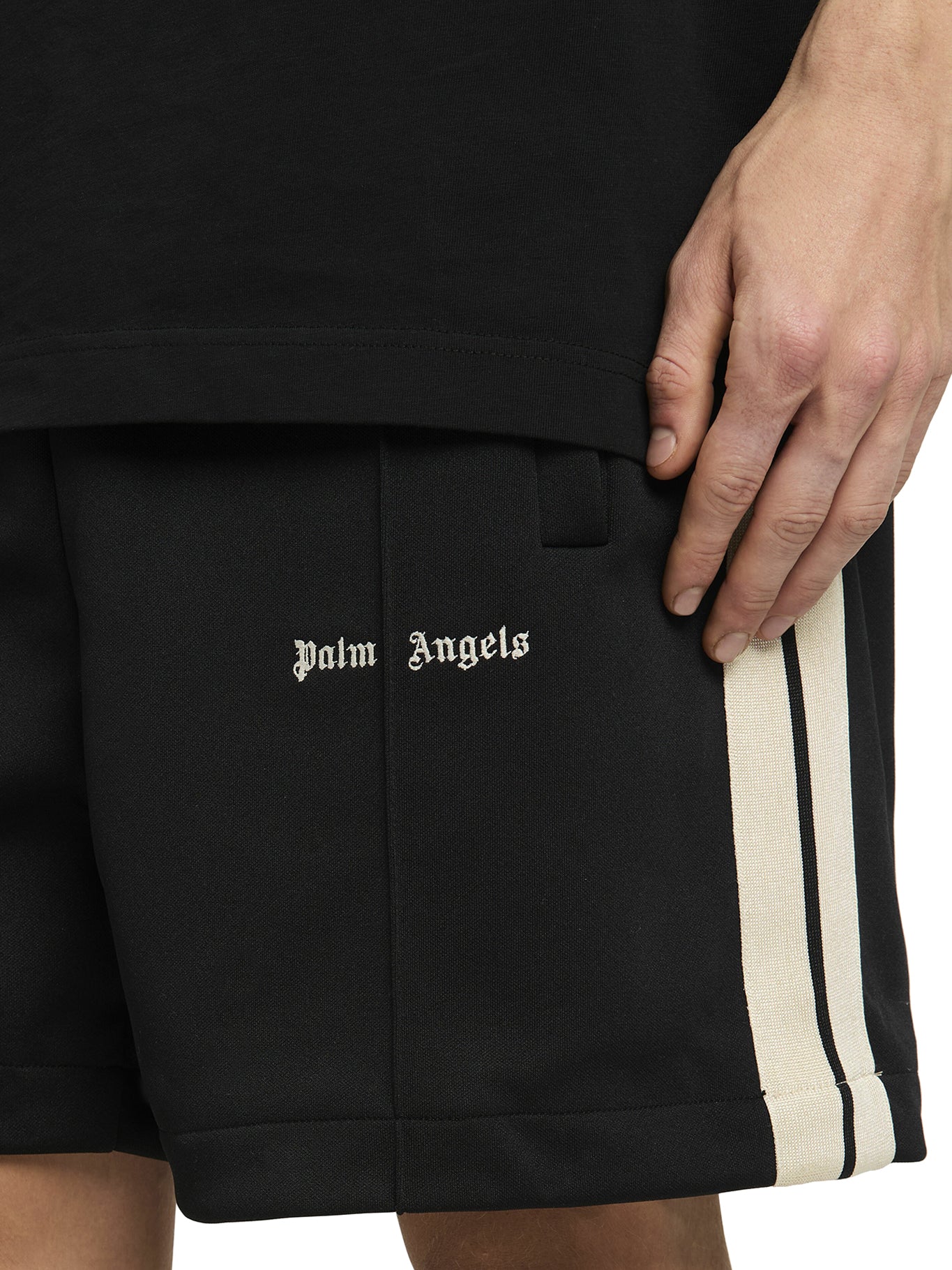 SHORTS WITH EMBROIDERED LOGO - Image 5
