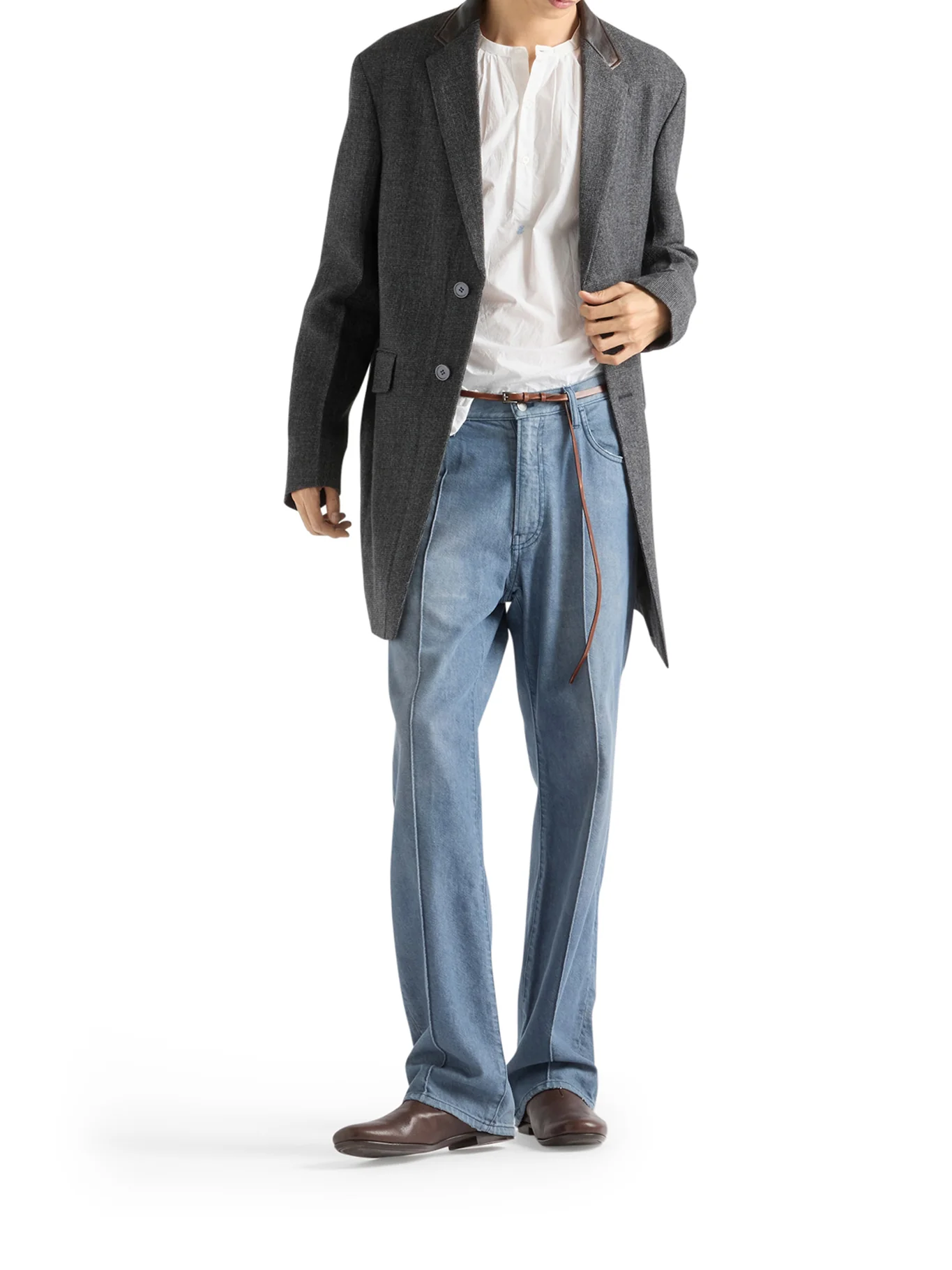 FIVE POCKET JEANS IN WASHED DENIM - Image 2