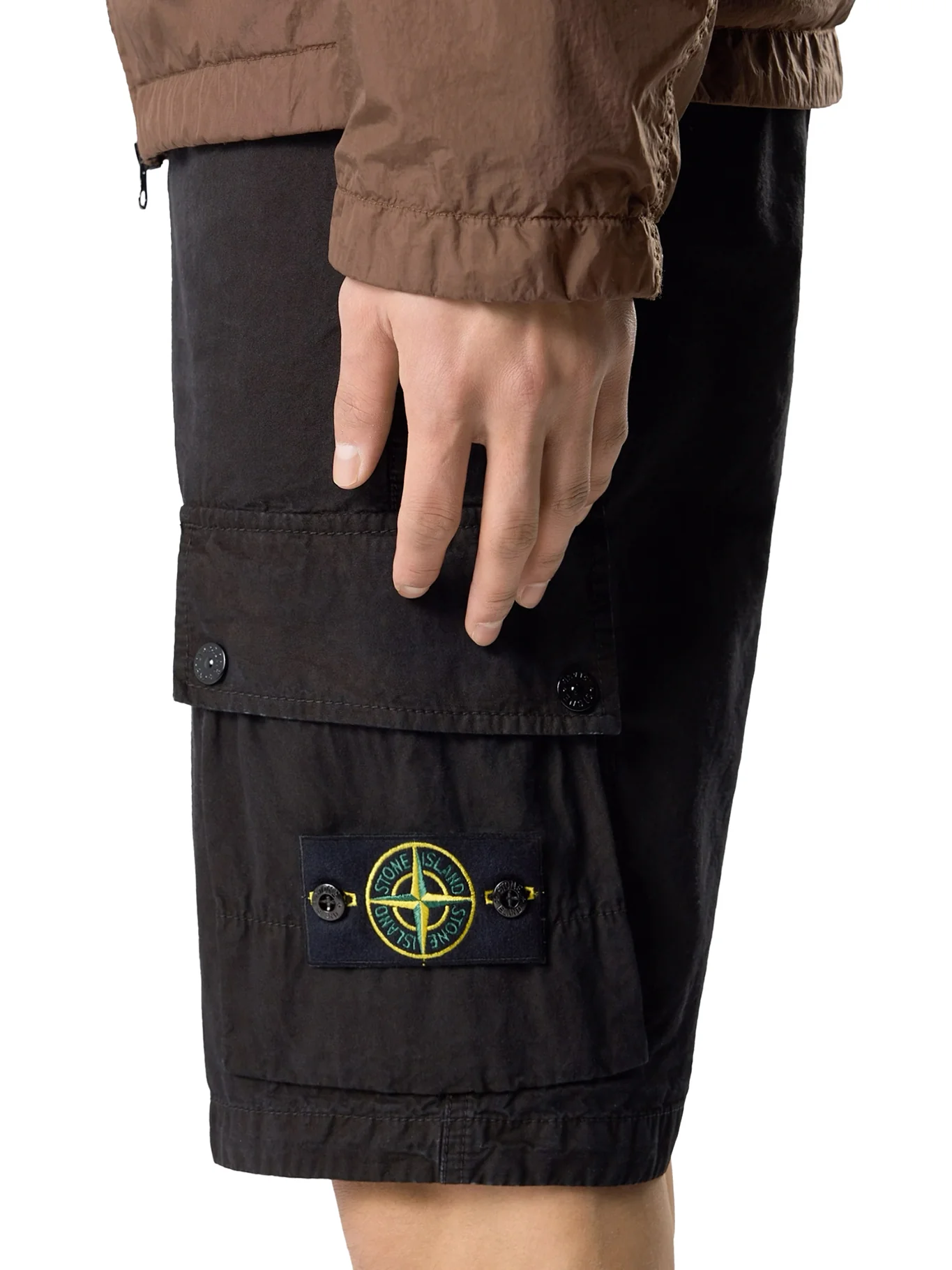 SLIM FIT CARGO SHORTS IN COTTON - Image 4