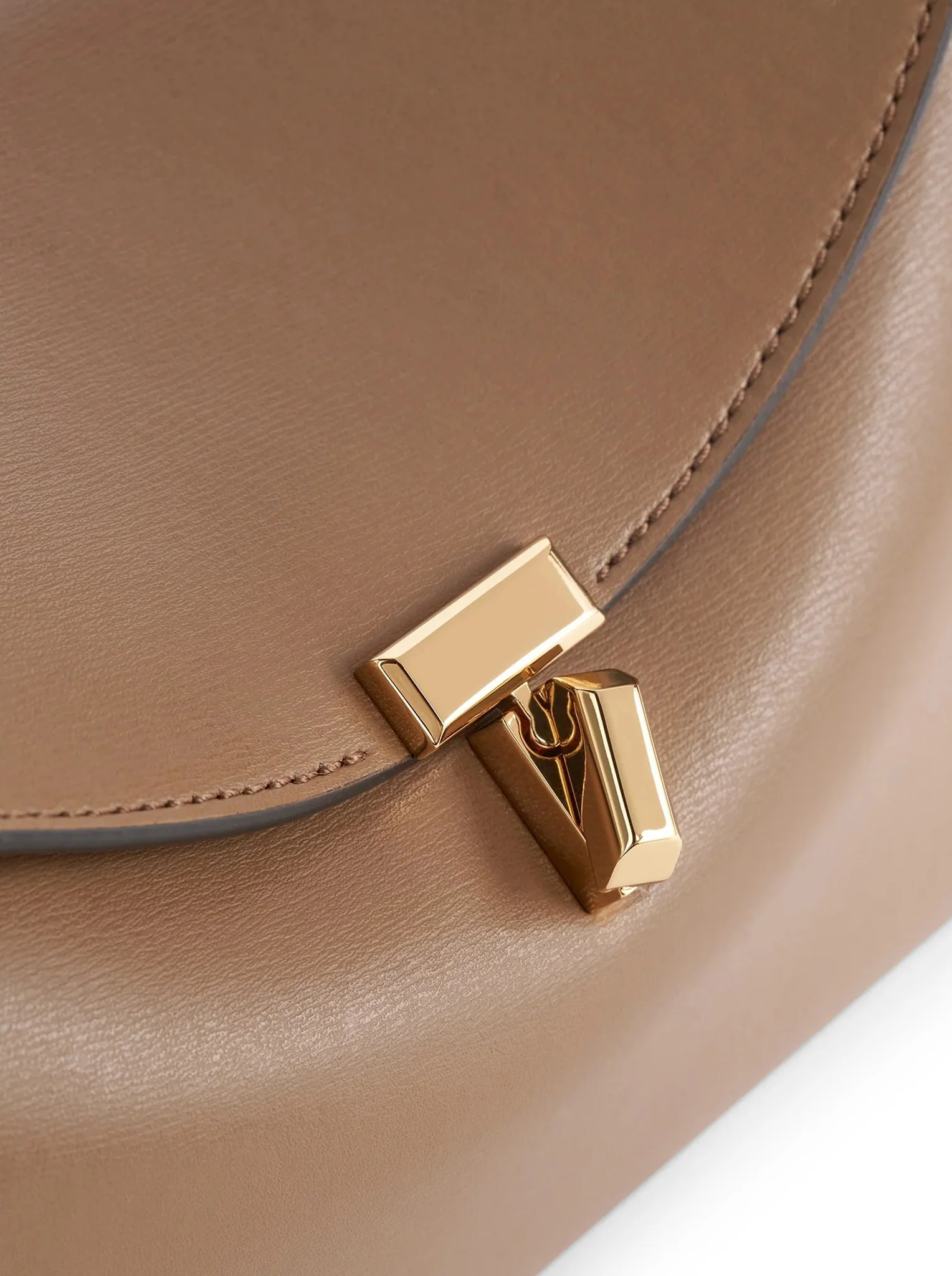 T-LOCK LEATHER CLUTCH - Image 5