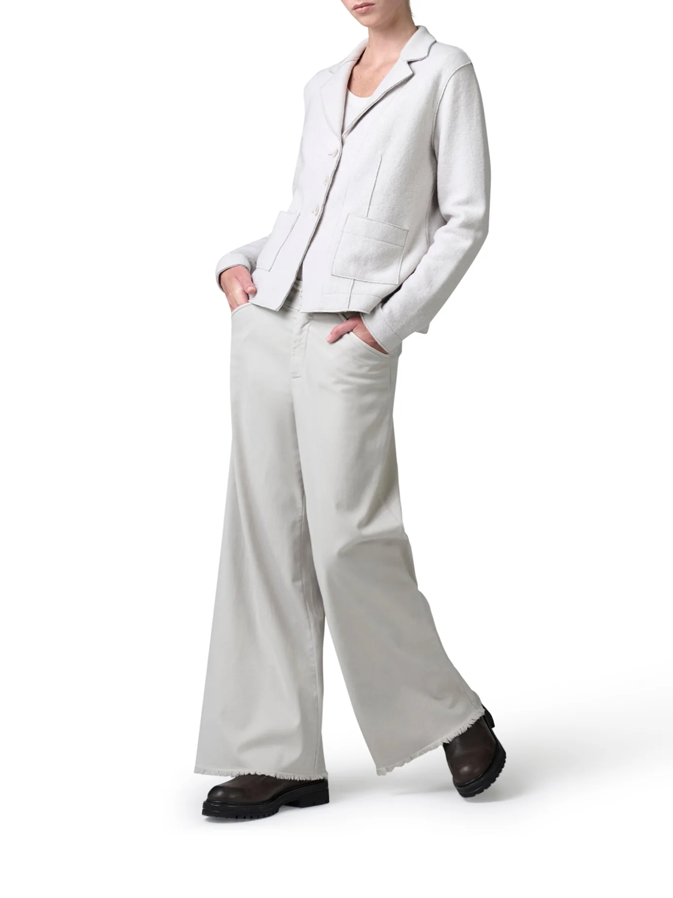 SHAPED WOOL JACKET WITH HERRINGBONE PATTERN INSIDE - Image 2