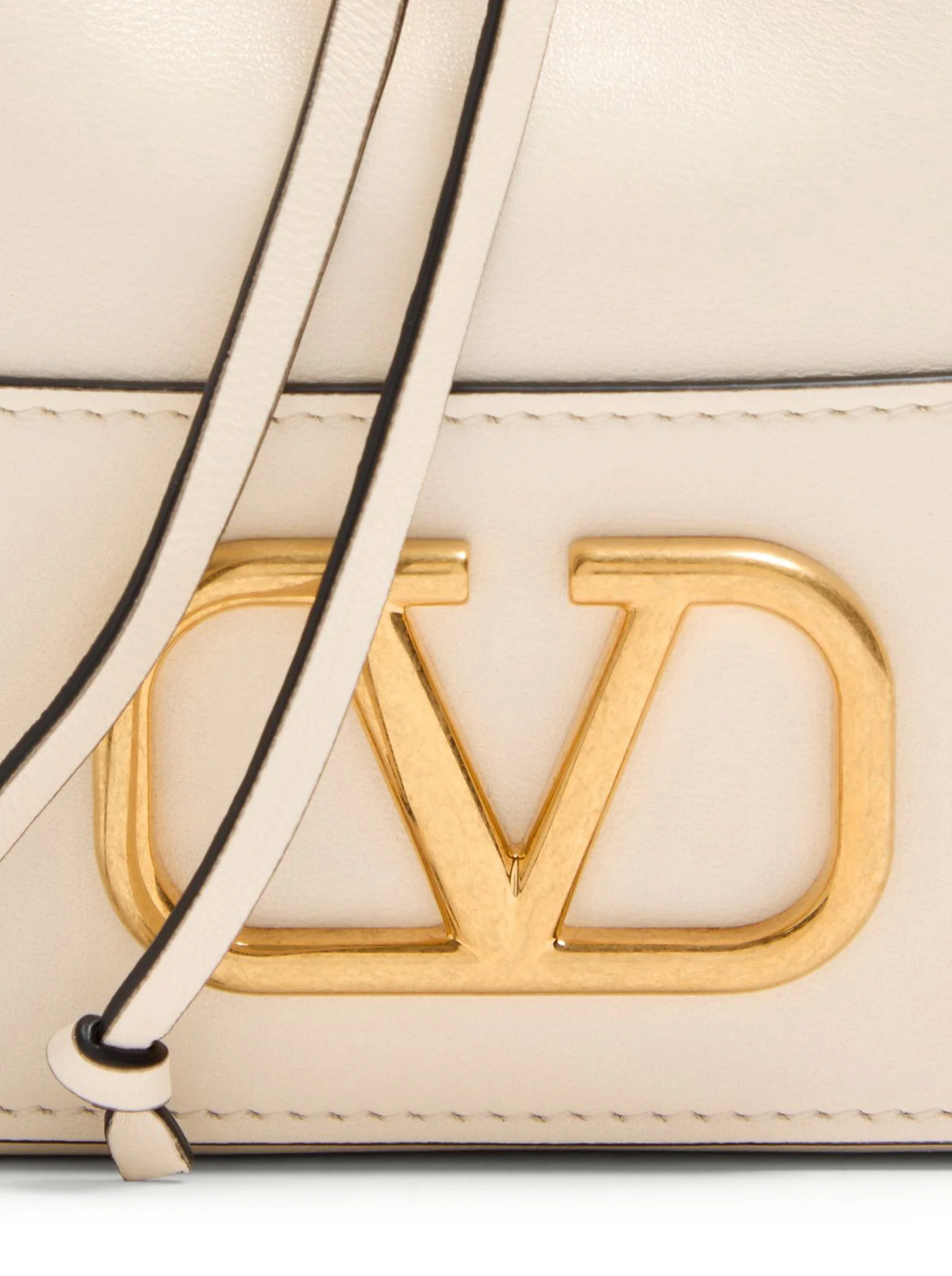 MINI BUCKET BAG WITH VLOGO SIGNATURE CHAIN IN NAPPA - Image 7